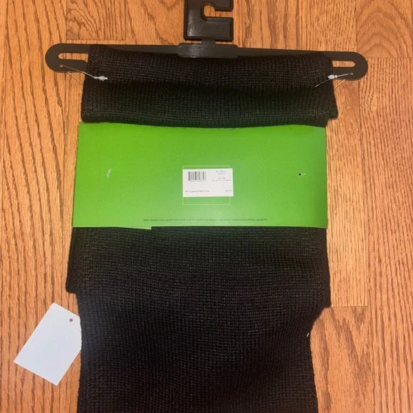 Kate Spade Black Knit Bow Hat and Scarf Set - Picture 2 of 5